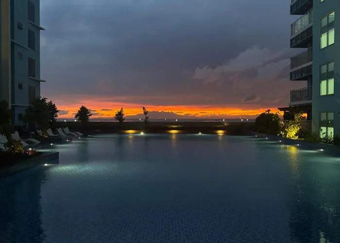 Apartahotel Panoramic Seaview 2br Near Airport Facing The Bay 6g 4*