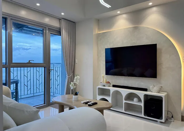 Apartahotel Panoramic Seaview 2br Near Airport Facing The Bay 6g 4*