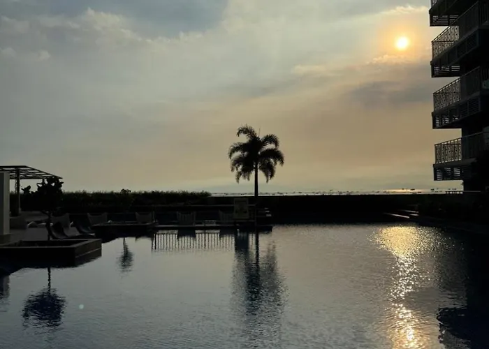 Panoramic Seaview 2br Near Airport Facing The Bay 6g 4* Manila