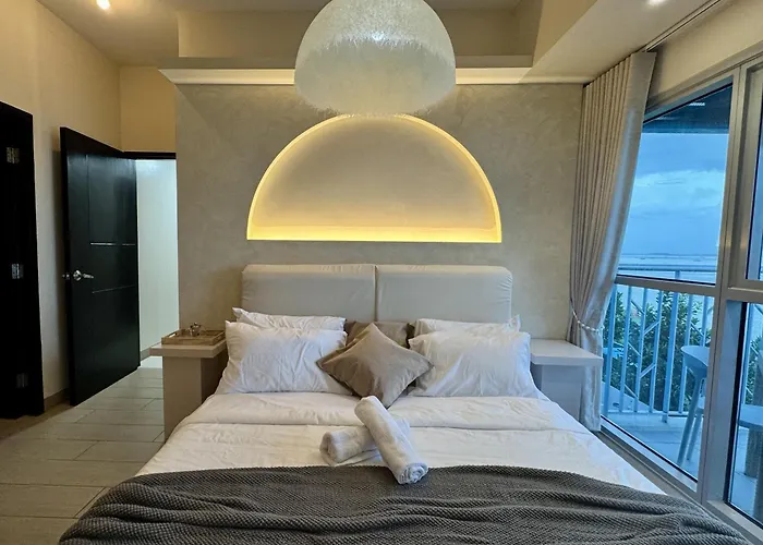 Panoramic Seaview 2br Near Airport Facing The Bay 6g Apartahotel