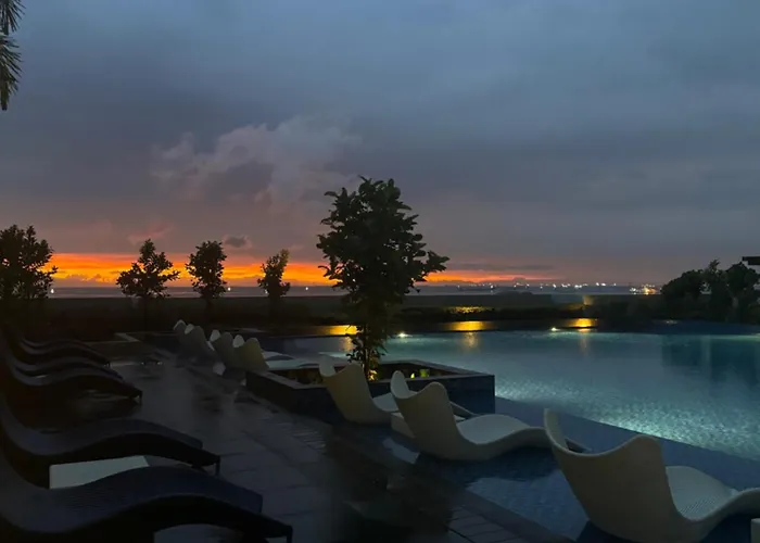 Panoramic Seaview 2br Near Airport Facing The Bay 6g Apartahotel Manila
