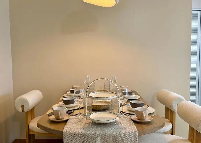 Panoramic Seaview 2br Near Airport Facing The Bay 6g 4*