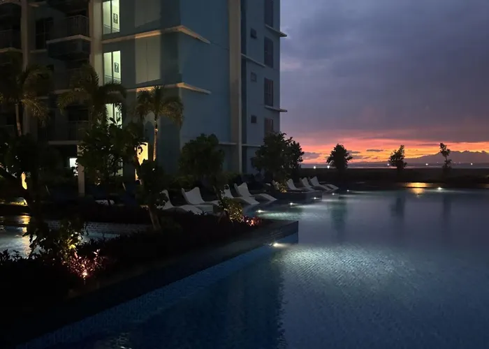 Panoramic Seaview 2br Near Airport Facing The Bay 6g Manila